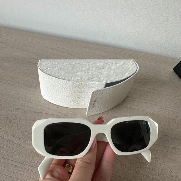NWOT Prada SPR17W Symbole Sunglasses In Chalk White Geometric Design - Picture 2 of 11